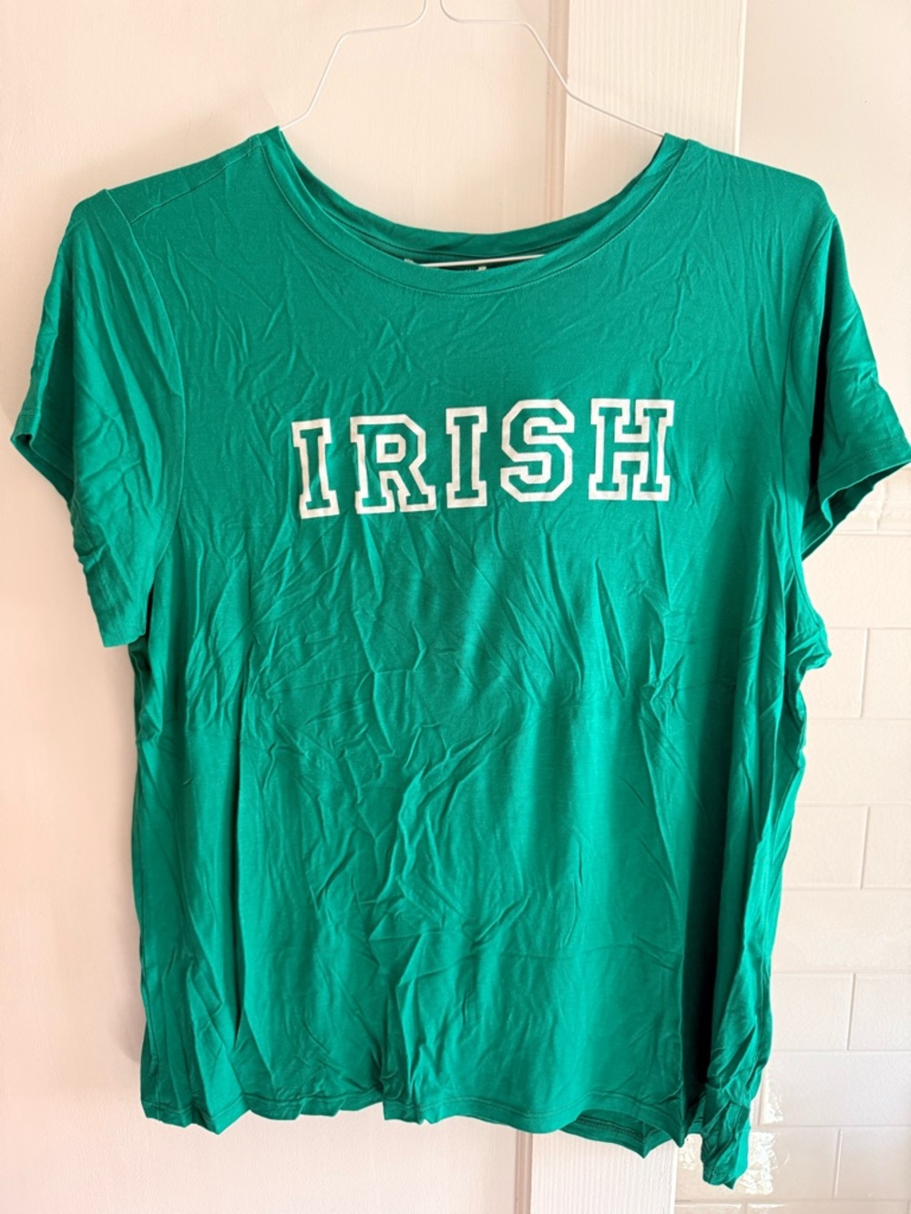 Brit NY- 'IRISH' Short Sleeve Graphic Tee, Green, Size XL NWT